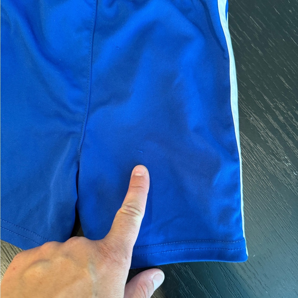 Adidas Toddler Blue and Green Tee with Shorts - Picture 8 of 9